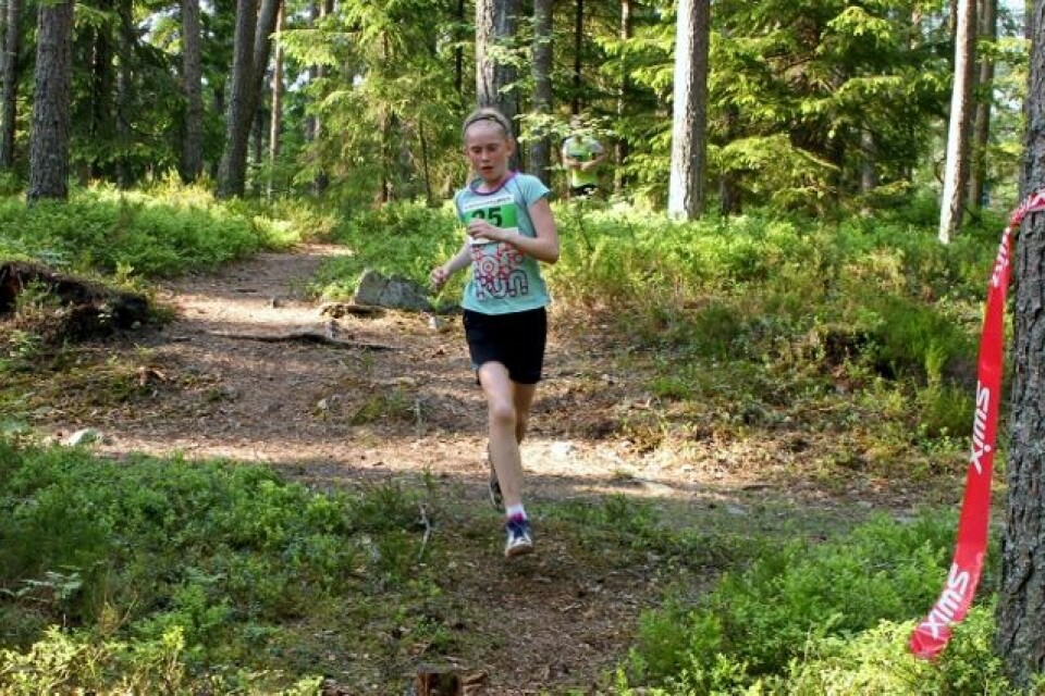 Elin Sjaastad og Matthew Speake vant Gjerdrumsløpet IMG_0169_Marie_Sveen_4km (640x426).jpg