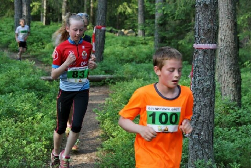 Elin Sjaastad og Matthew Speake vant Gjerdrumsløpet IMG_0268_LIve_Arntzen_Simon_Hodne_Stirls_4km (640x427).jpg