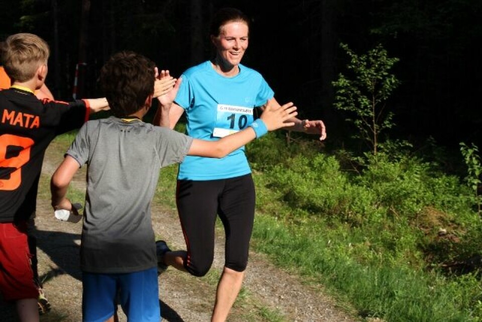 Elin Sjaastad og Matthew Speake vant Gjerdrumsløpet IMG_0684_MOnica_Løken_Huser_8km (640x427).jpg