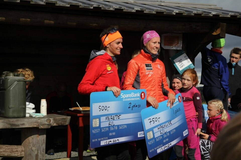 Karoline Simpson-Larsen vant en klar seier foran Merete Weng i kvinneklassen i Landskampen Opp. (Foto: Stig-Are Øvreberg). Karoline Simpson-Larsen vant en klar seier foran Merete Weng i kvinneklassen i Landskampen Opp. (Foto: Stig-Are Øvreberg).