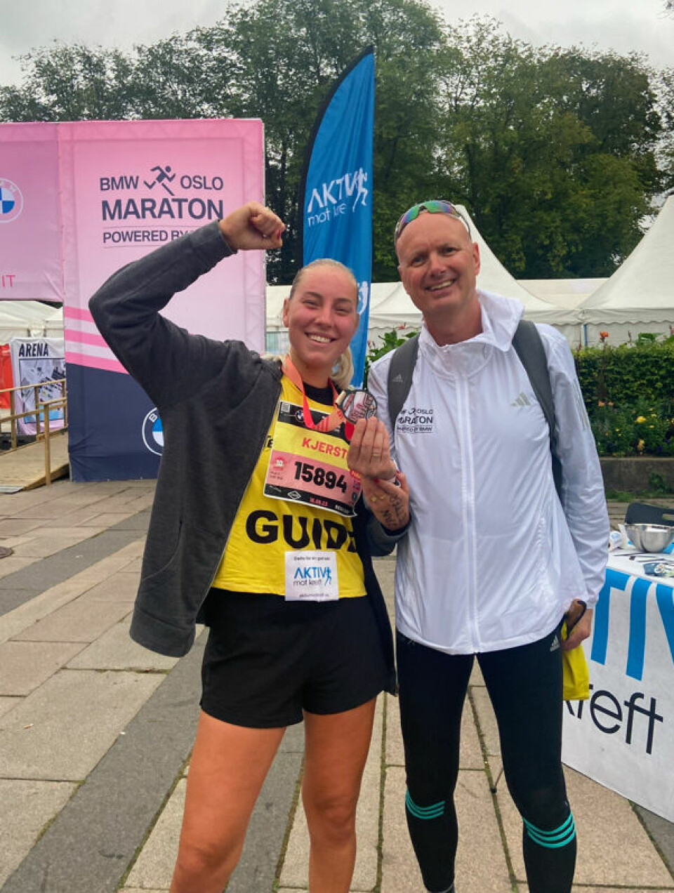 Debut:Kjersti hadde for første gang startnummer på brystet da hun guidet Håkon på 10 kilometeren i Oslo Maraton. (Foto: Oslo Maraton)