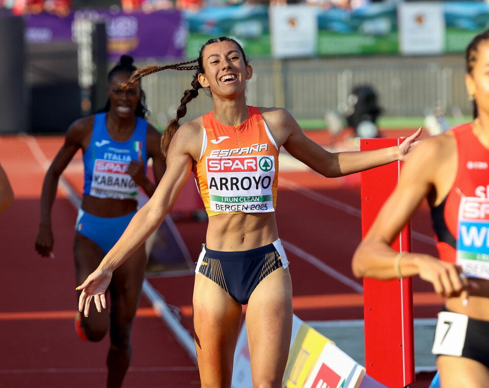 Rocio Arroyo jubler også. Hun tar sølvmedaljen.