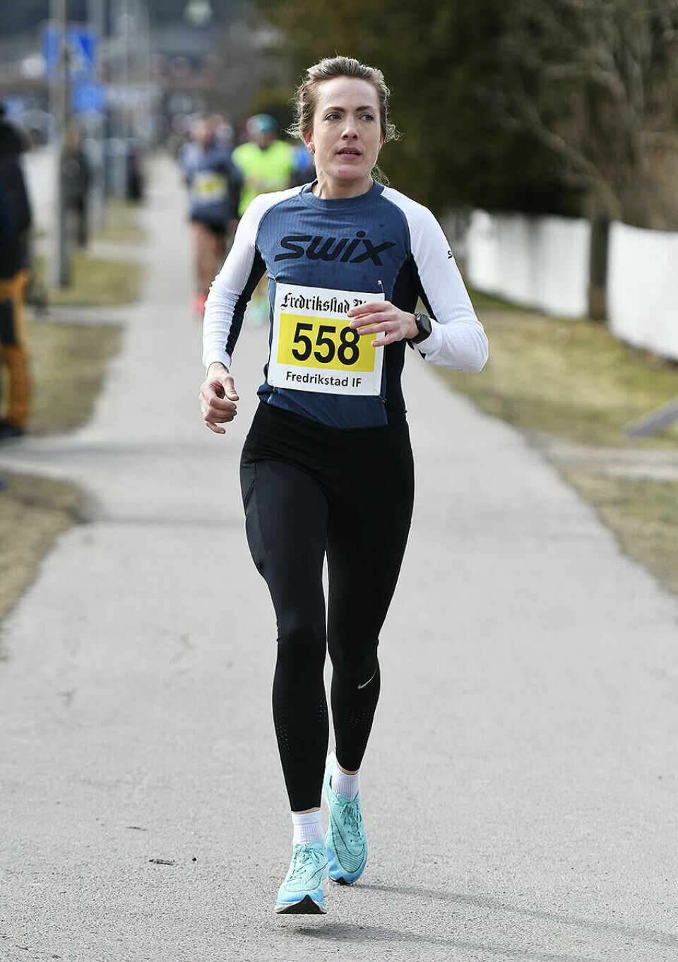 kvinner-1plass_50D9181