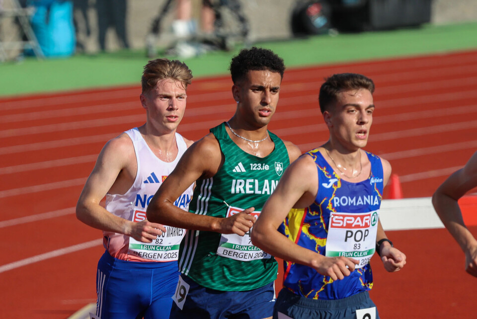 Vegard Vesterhaug Warnes på halen av feltet fra start. (Foto: Arne Dag Myking)