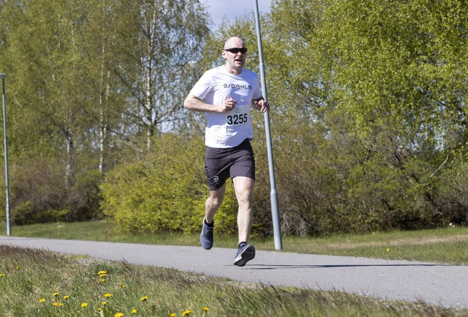 47 løpere og 19 perser i det fjerde Perseløpet for året Tidligere fotballspiller Erlend Hauge l¢p nærmest på hjemmebane og tilbakela mila på 40.51..jpg