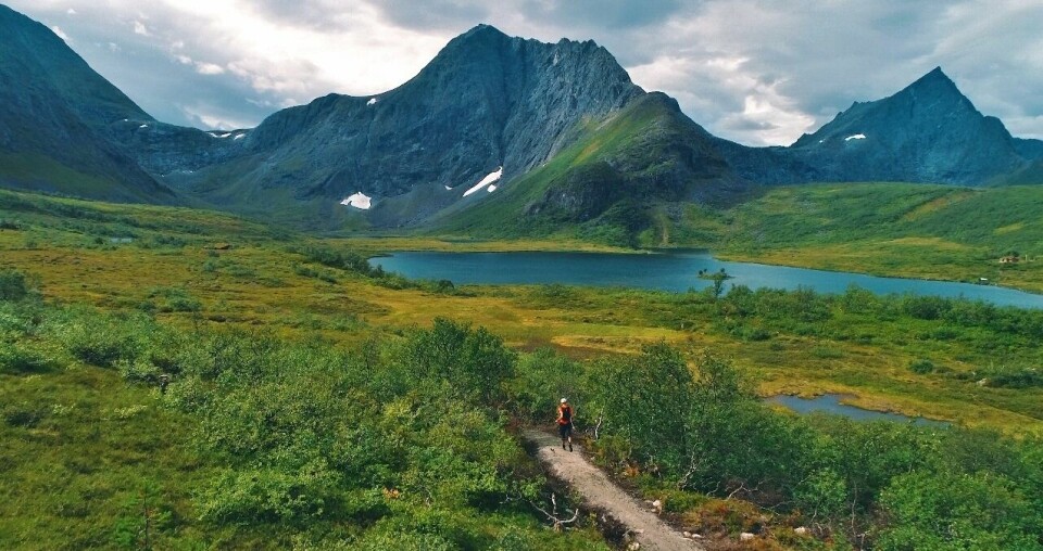Ola Hovdenak og Johanna Åstrøm vant Moon Valley 7 Lakes Run i Måndalen 17 Lakes Run 1 (1280x675).jpg