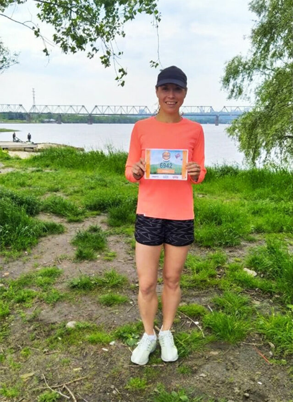 17. Mairaton ble en massemønstring av sprekhet i rødt, hvitt og blått Svitlana_Sovetchenko.jpg
