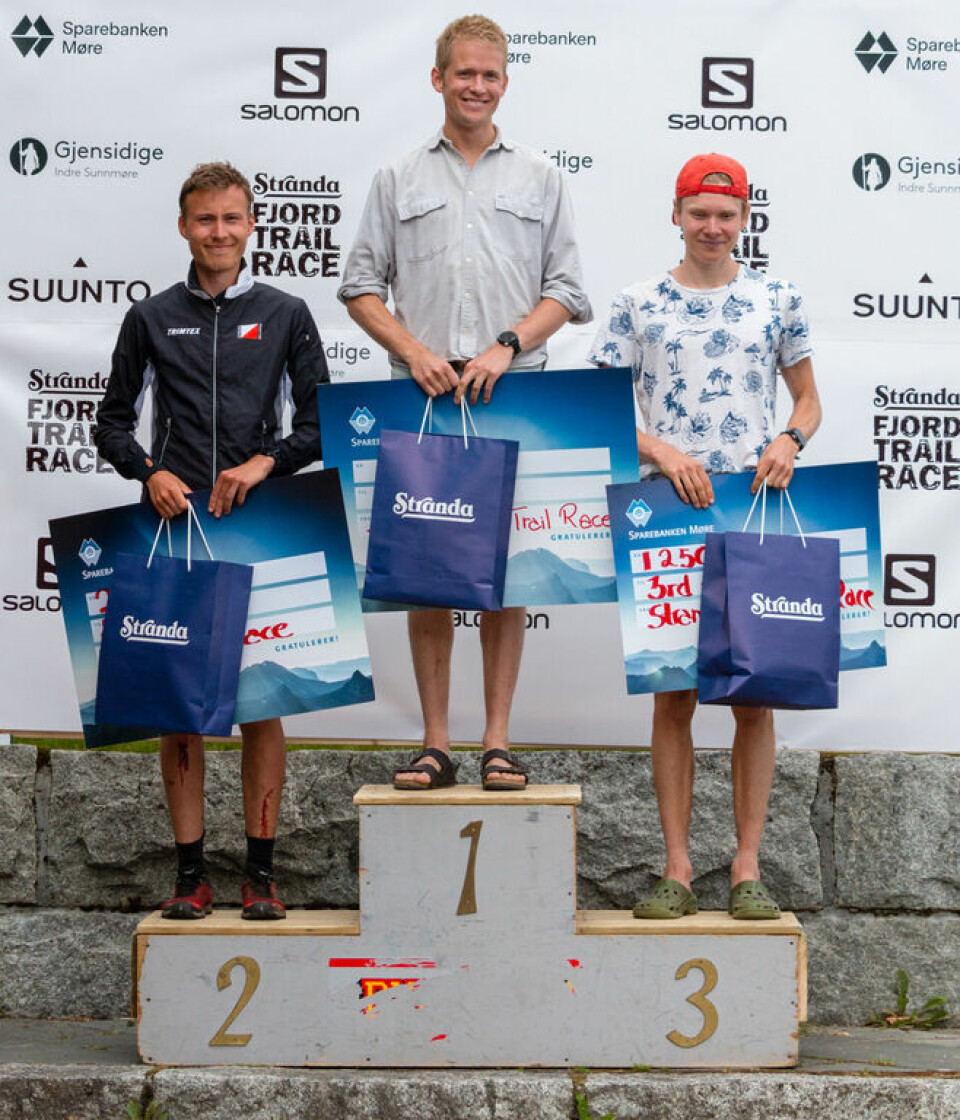 Færø Linde og Wästlund vant ultradistansen i Stranda Fjord Trail Race Pall_Foto_Stranda Fjord Trail Race2.jpeg