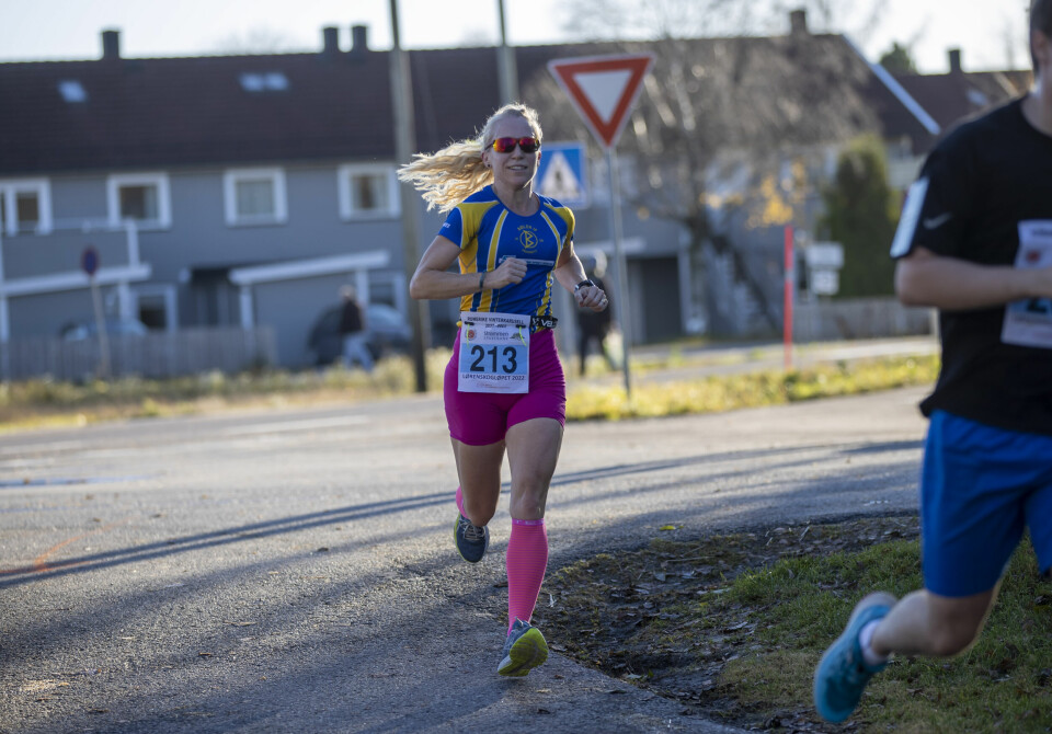 Rashid Handule (55) imponerte med 1:18 på Lørenskogløpet halvmaraton Julie Ann Eriksen var nest raskeste kvinne med 25.34.jpg