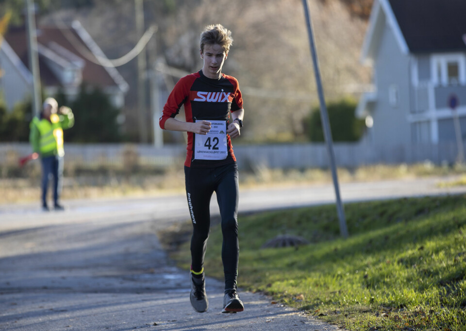 Rashid Handule (55) imponerte med 1:18 på Lørenskogløpet halvmaraton Gaute Skjønhaug fra Fet O-lag løp 5 km på 21.22.jpg