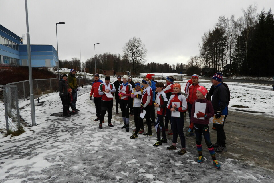 Sofie Johannson og Ola Dåsnes vant Nisse-o-løpet Smånisser klare til start.jpg
