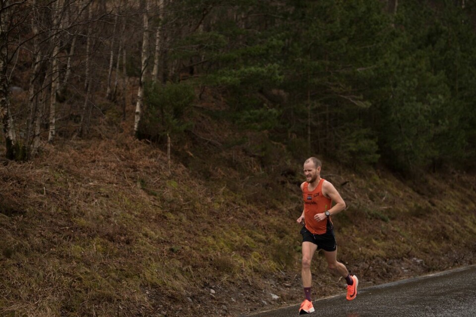 Adventsløpet - spektakulær 10 km langs Tysdalsvatnet Rune Eie.jpg