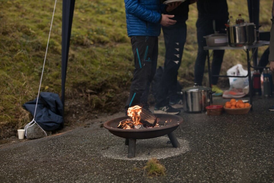 Adventsløpet - spektakulær 10 km langs Tysdalsvatnet Bålkos.jpg