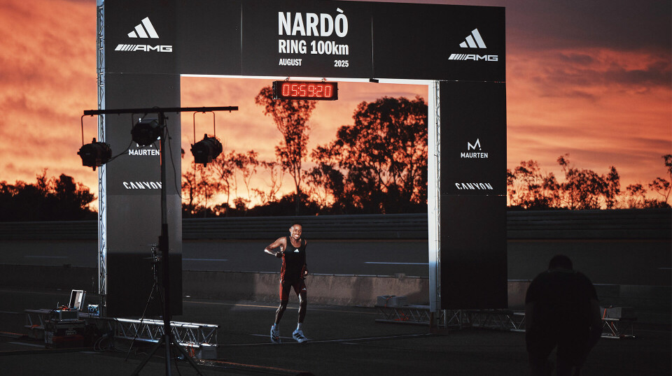 100 km løpt under 6 timer for første gang – på ikke-reglementert vis