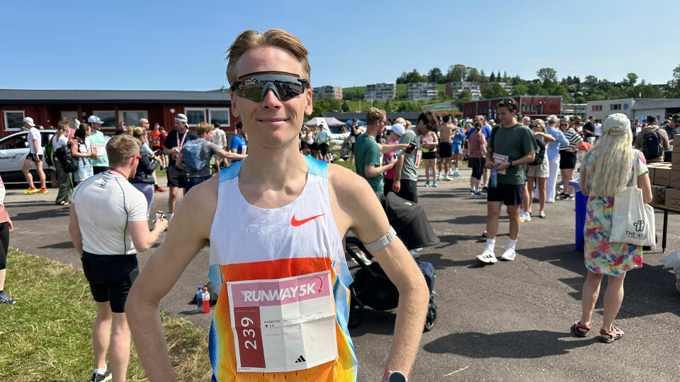 Fredrik Sandvik kunne smile bredt etter en kontrollert seier på flyplassen. (Foto: Tom-Arild Hansen)