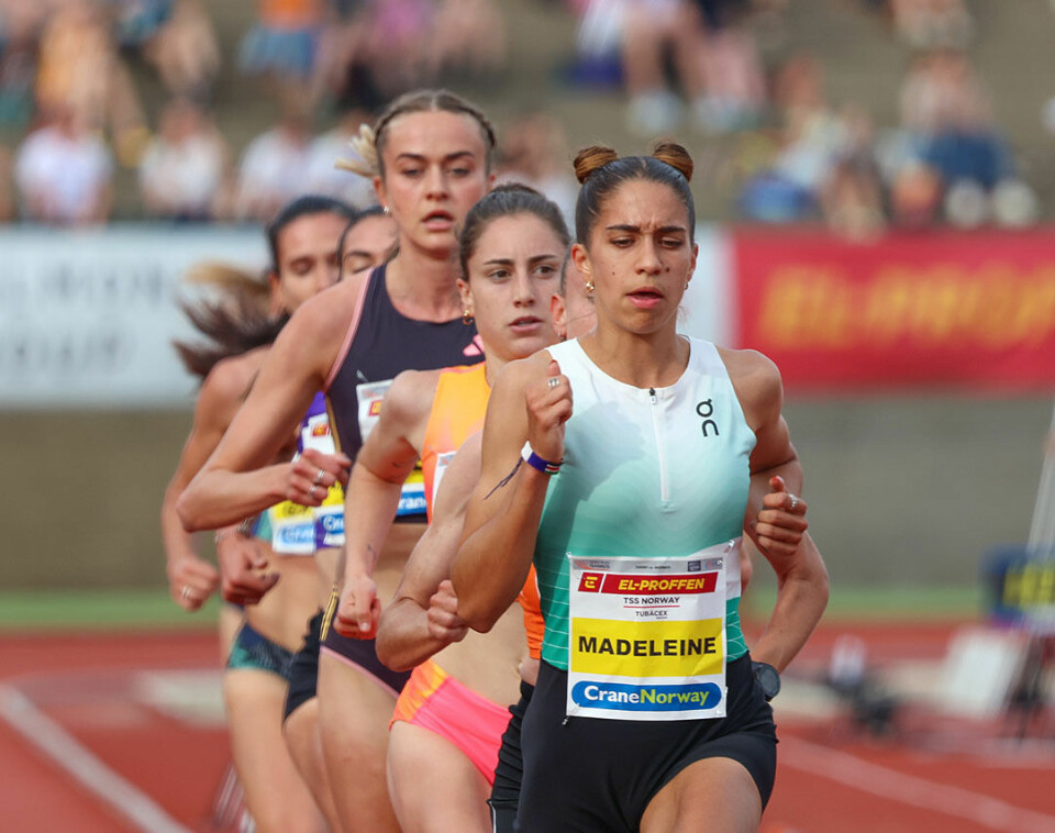 Tøft for Amalie Sæten og de norske på 5000 m i Trond Mohn Games