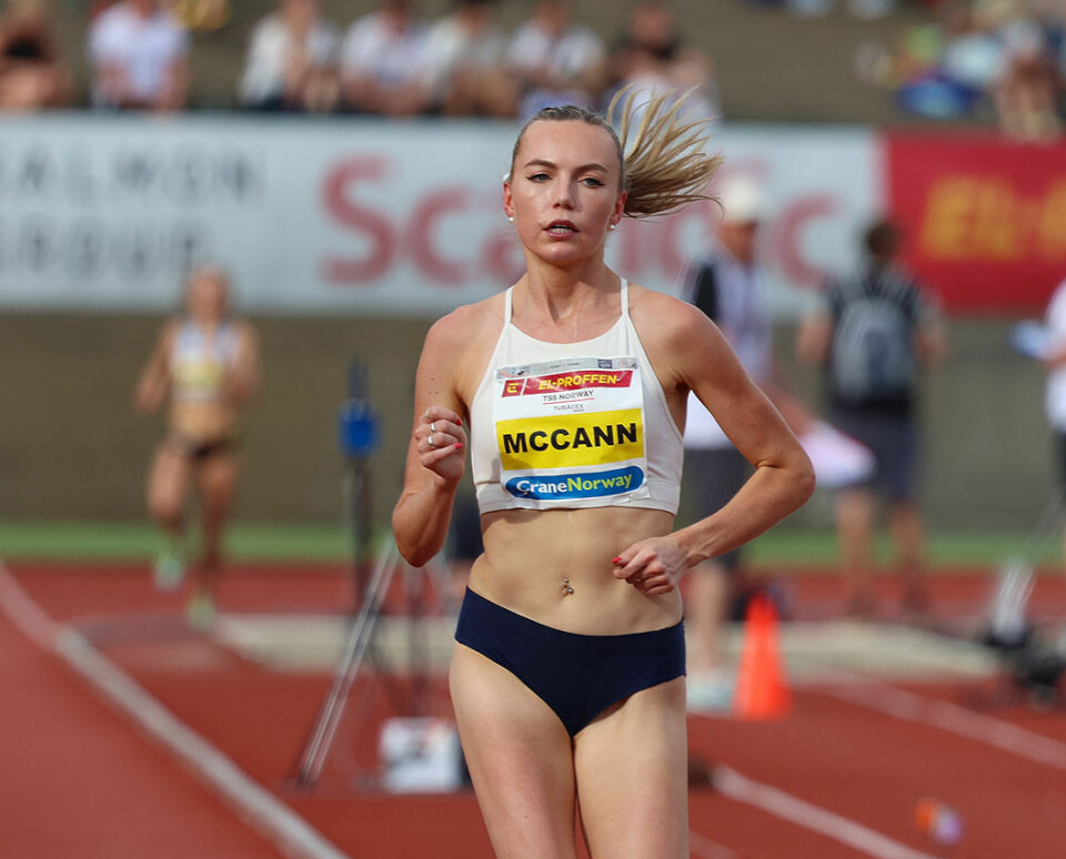 Tøft for Amalie Sæten og de norske på 5000 m i Trond Mohn Games
