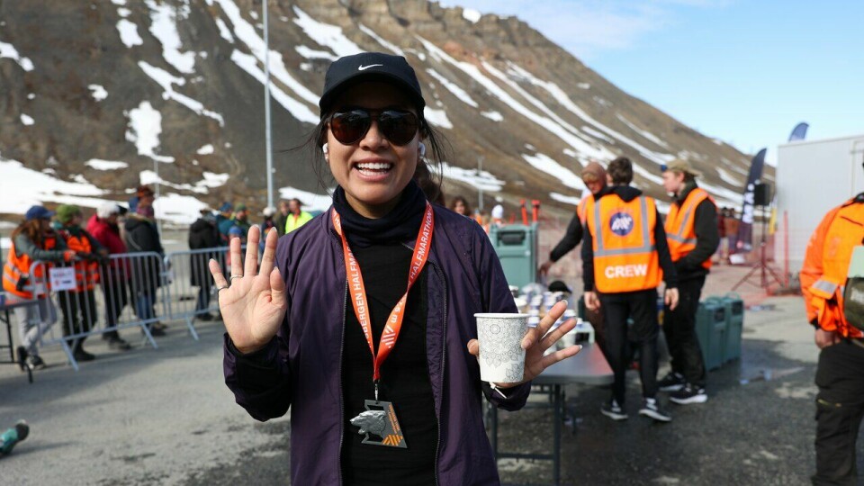 Spitsbergen Marathon 2023: Riikka Tolvanen fra Finland kom på andreplass på halvmaratondistansen