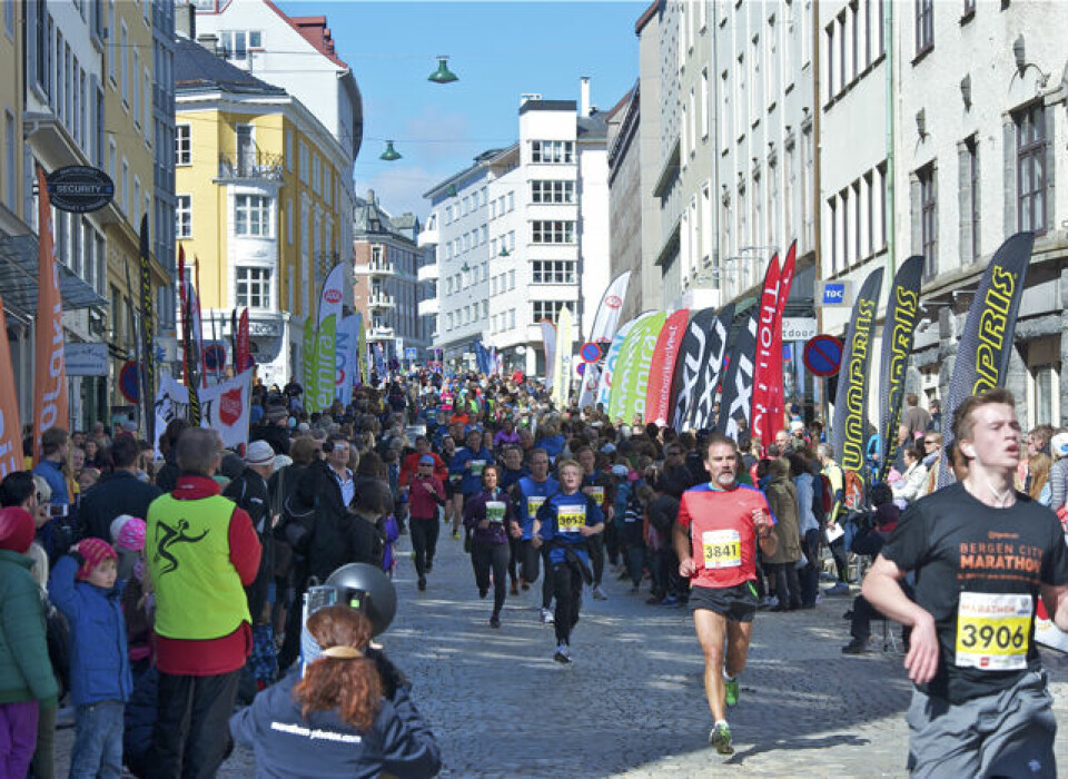 Hafsås-rekord i Bergen City Marathon mens Mulugeta løp halv på 1.06.59