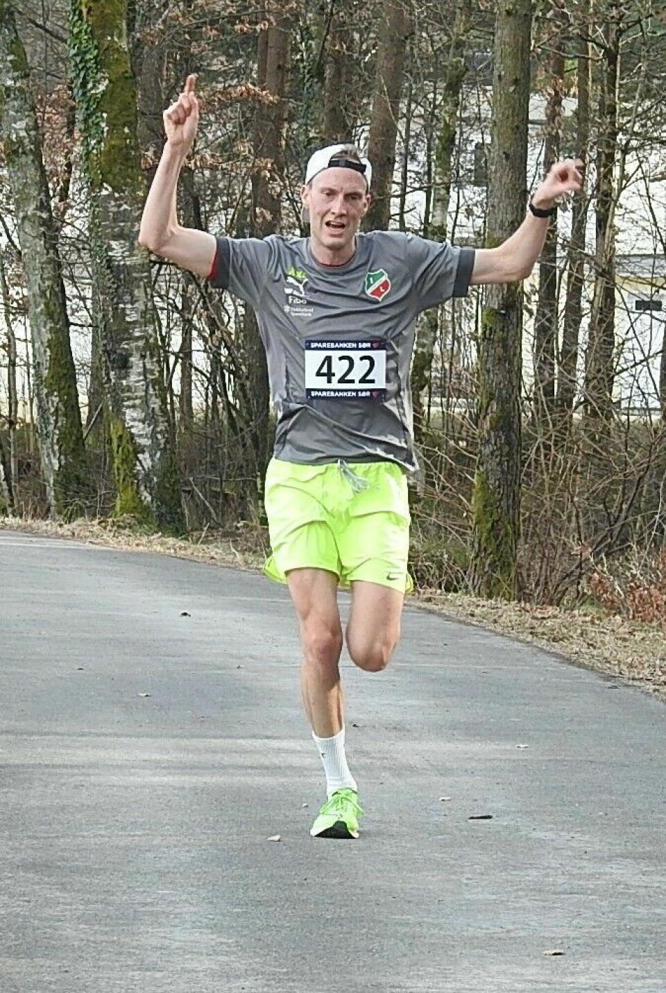 Beste mannlige løper ble Øystein Therkelsen (422) Lyngdal IL med tiden 35.52.