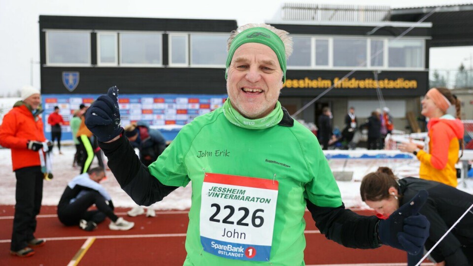John Erik Lein sitter i styret i Kondis og løp halvmaraton under Jessheim Vintermaraton 2023