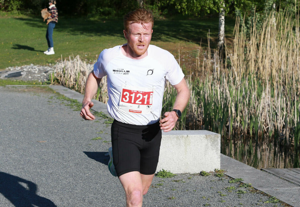 10km_Joar_Thele_i_tet_etter_4km_AZ3T4880
