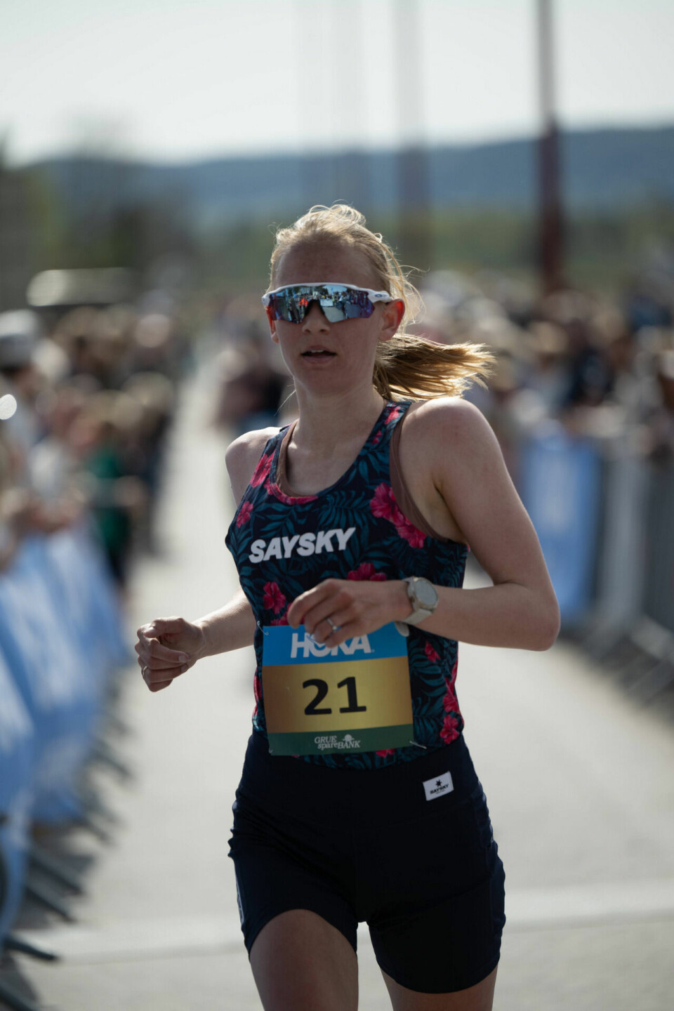 Ine Bakken fikk barn i høst. I dag vant hun Grue halvmaraton. (Foto: Samuel Hafsahl)