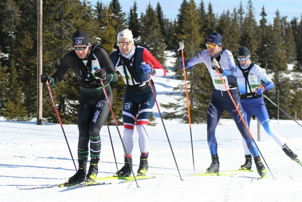 Plass nummer 5 -7 i riktig rekkfølge 15 km før mål: Sjur Obrestad Gabrielsen, Bjørn Thomas Nygaard, Erik Hattestad og Daniel Debertin.