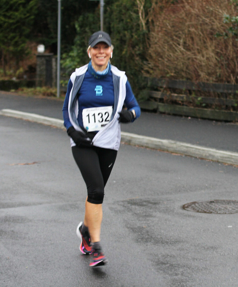 Jill Terserud, Bergen kom på 2. plass blant kvinnene på maraton på 3.38.39.