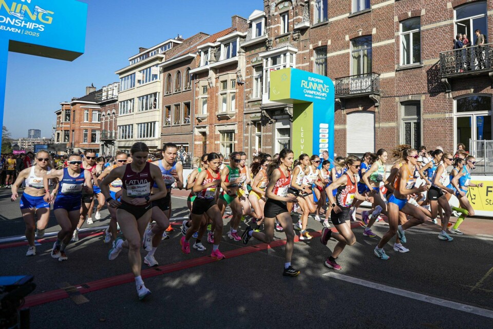 Kvinnenes elitefelt telte 42 løpere. (Foto: European Athletics)