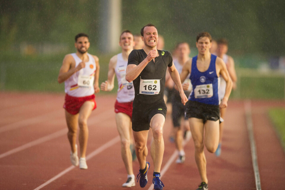 Thomas Roth spurter inn til seier i elitestevnet i fjor, som året før og året før der igjen. (Foto: Helge Langen) Thomas Roth spurter inn til seier i elitestevnet i fjor, som året før og året før der igjen. (Foto: Helge Langen)