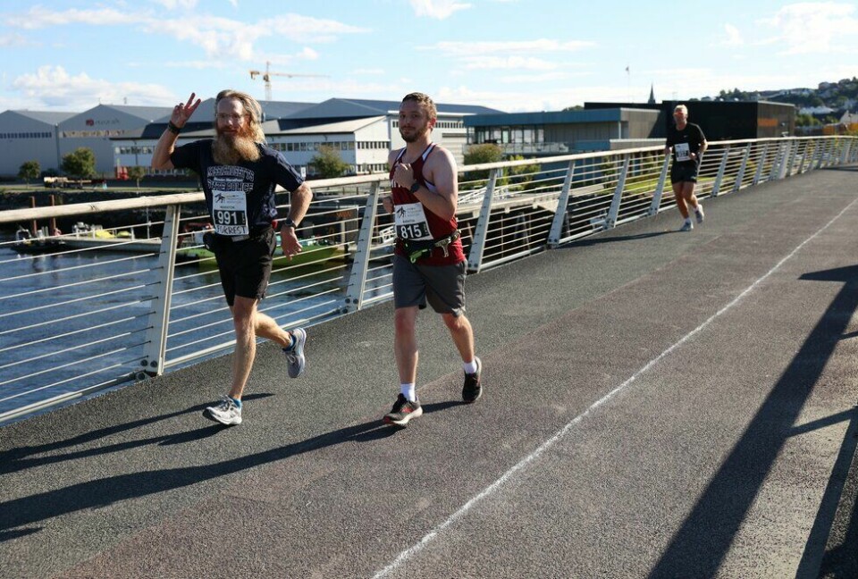 F.v: Wayne Gerhardt og Michael Gerhardt på maraton under Trondheim Maraton 2022
