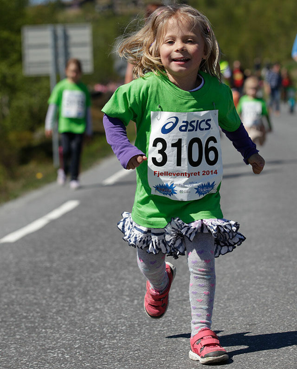 Fjellmaraton fra start til mål med 98 solskinnsbilder! barneloepet_F6C5824.jpg