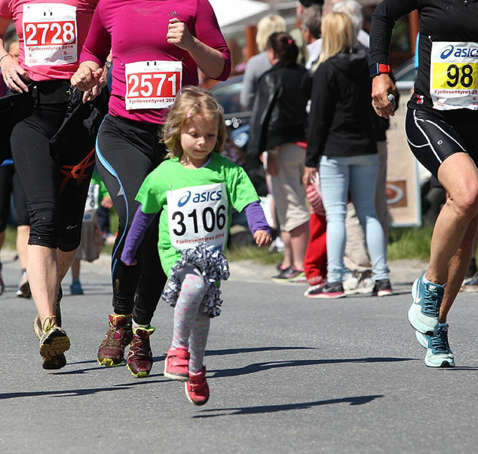 Fjellmaraton fra start til mål med 98 solskinnsbilder! Barn_bukk_maraton_A20G7846.jpg