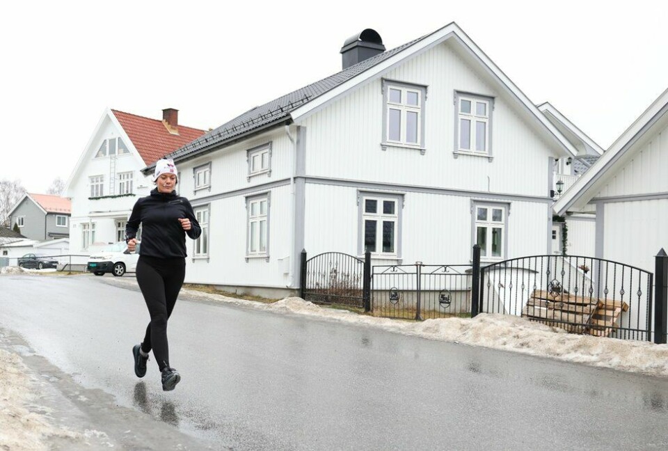 Ultramål: Line Sortehaug Grønlie startet å løpe for snart tre år siden. Nå etter å ha blitt bra igjen etter sin første løpeskade, satser hun alt på å kunne stille til start i Røyse Ultra og Ringerike 6-timers. (Foto: Marianne Røhme) Line Sortehaug Grønlie