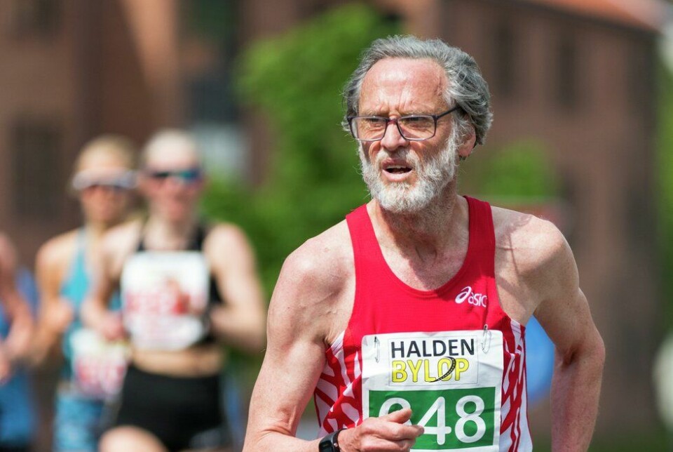 Øystein Syversen var med på det norske laget som tok gull på 10 km gateløp. Her fra Halden Byløp for noe år siden.