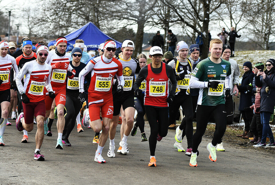 Det var 206 fullførende deltakere på halvmaraton i Fredrikstadløpet. I denne bildeserien kan du se (de fleste) av dem. (Alle foto: Bjørn Johannessen) Det var 206 fullførende deltakere på halvmaraton i Fredrikstadløpet. I denne bildeserien kan du se (de fleste) av dem. (Alle foto: Bjørn Johannessen)