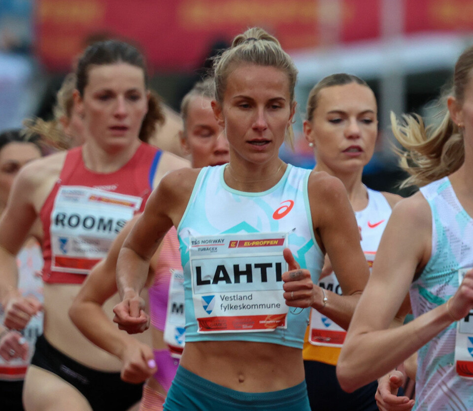 Svenske Sarah Lahti ble best av de nordiske løperne med femteplass og 15.26,46.