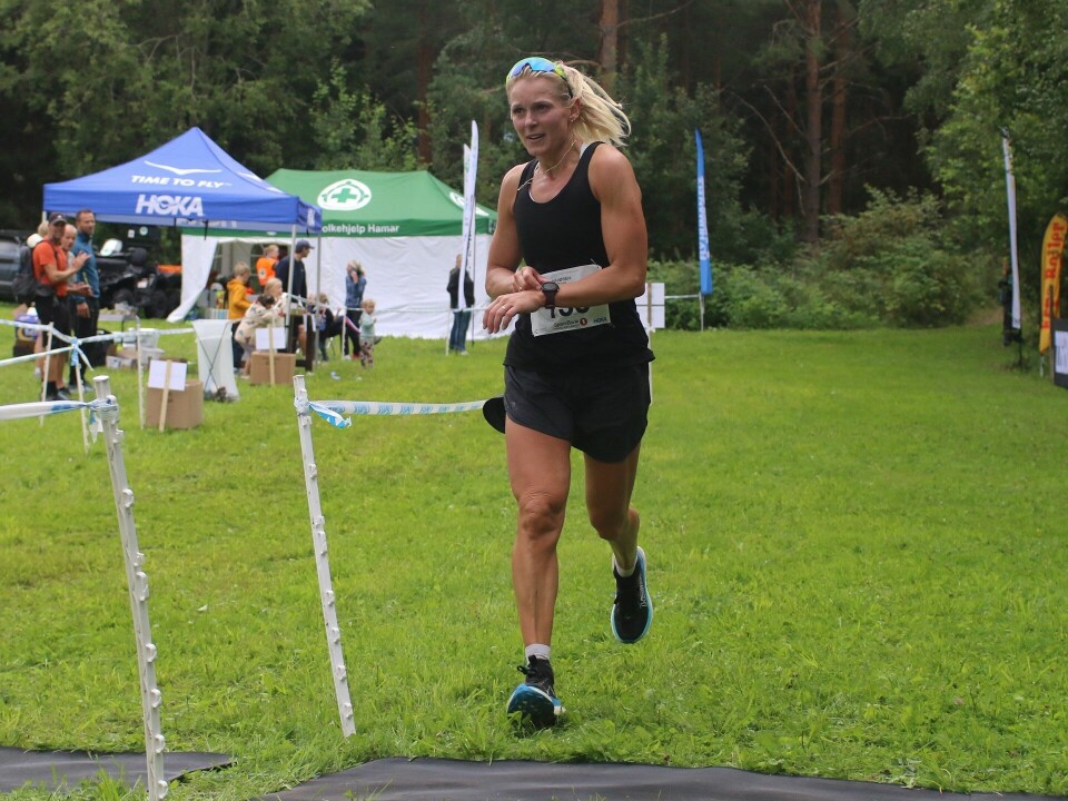 Marin Rønning Huber inn til klokkeklar seier opå halvmaraton.