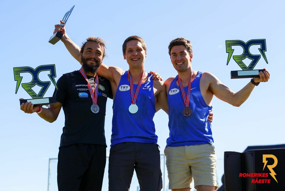 Herrepallen fra venstre, Luke Arthur John Cambridge, Kristoffer Berazo Gertz, Kristoffer Arne Adolfsen. Herrepallen fra venstre, Luke Arthur John Cambridge, Kristoffer Berazo Gertz, Kristoffer Arne Adolfsen.