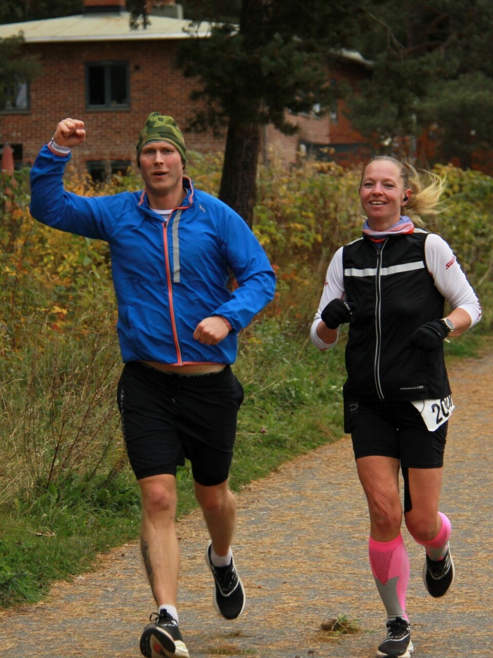 46 fullførte Hamar Backyard Ultra 50M i skiftende vær og vind