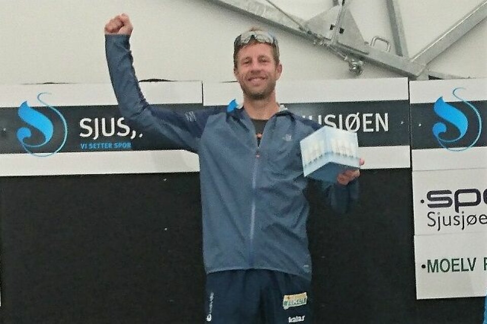 Thomas Pedersen øverst på pallen også etter klasseseier i Sjusjøløpet i sommer. (Foto: Privat) Thomas Pedersen øverst på pallen også etter klasseseier i Sjusjøløpet i sommer. (Foto: Privat)