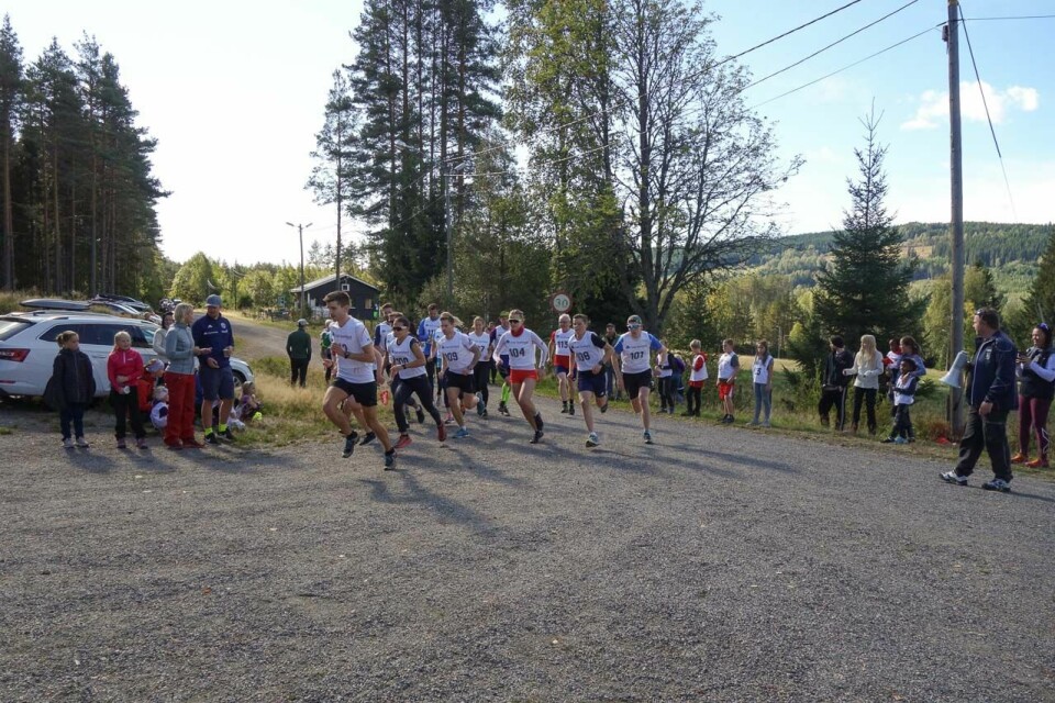 Jørgen Moen i front fra start da han løp inn til en klar seier i Modilten fire dager før Gå-joggen på Greveløkka. (Foto: Vegar Myhrer) Jørgen Moen i front fra start da han løp inn til en klar seier i Modilten fire dager før Gå-joggen på Greveløkka. (Foto: Vegar Myhrer)