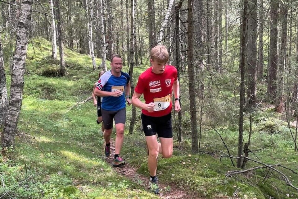 Samleside for Høgåsen Rundt Karsten Ellevold i front.jpg