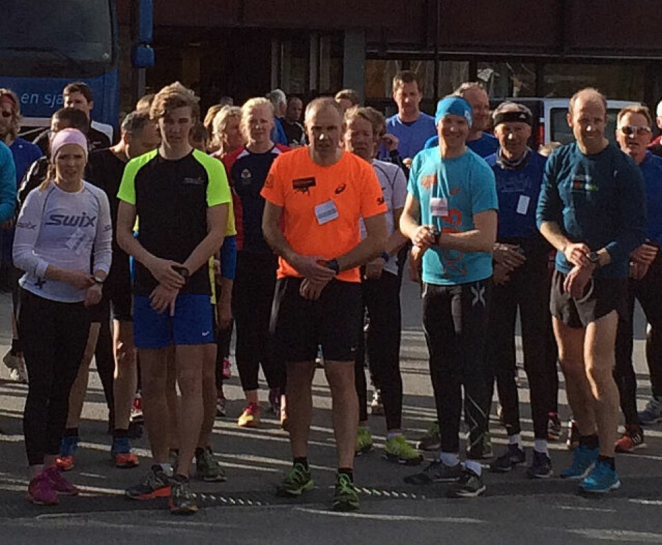 Ukas vinnere Ida Gjermundshaug Pedersen (til venstre) og Espen Almlid (til høyre) klare til start utenfor Norsk Tipping (Foto: Hans Tore Riibe) Ukas vinnere Ida Gjermundshaug Pedersen (til venstre) og Espen Almlid (til høyre) klare til start utenfor Norsk Tipping (Foto: Hans Tore Riibe)