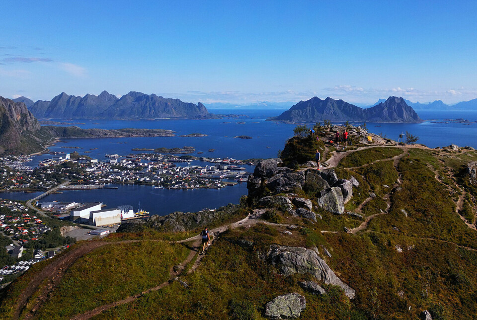 Det spektakulære fjelløpet Lofoten High 5 foregikk i strålende sensommervær. Lofoten High 5