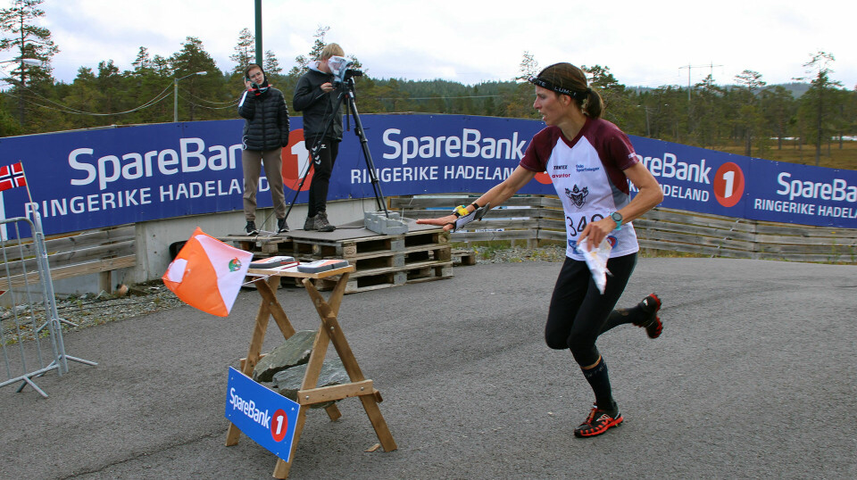 Anne Margrethe Hausken Nordberg på vei til 2.plass. orientering NM langdistanse 2025