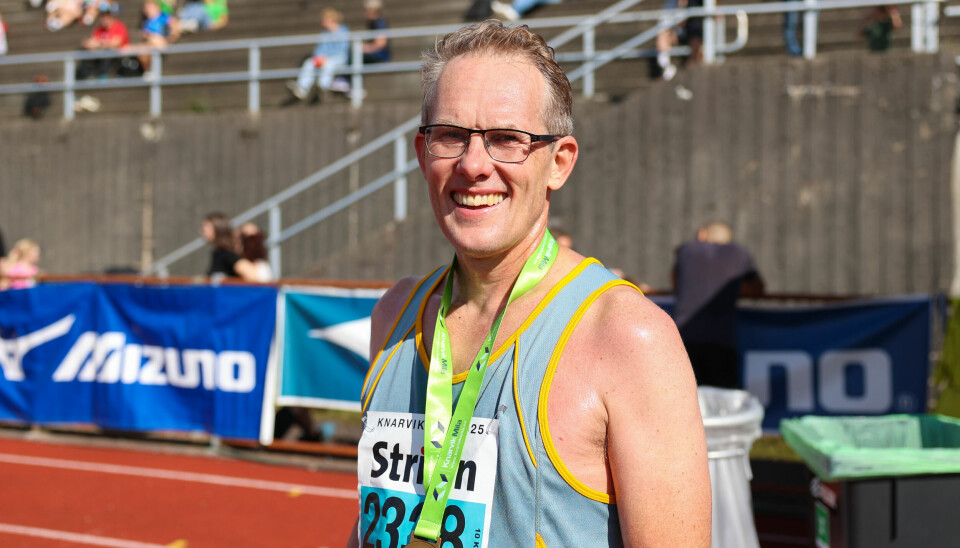 Veteranen Svein Glomnes (58 år) var offensiv og hengte seg på jentegruppen som jaktet Kristine, men måtte etter hvert slippe dem. Men han tok 4.plass totalt blant mennene. Og klasseseier selvsagt.
