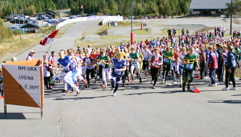 Start herrestafetten. 95 lag på vei ut.