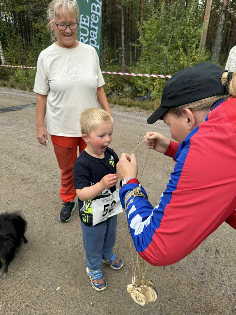 Det er stas med medalje, spesielt for de minste. finnskogløpet mini